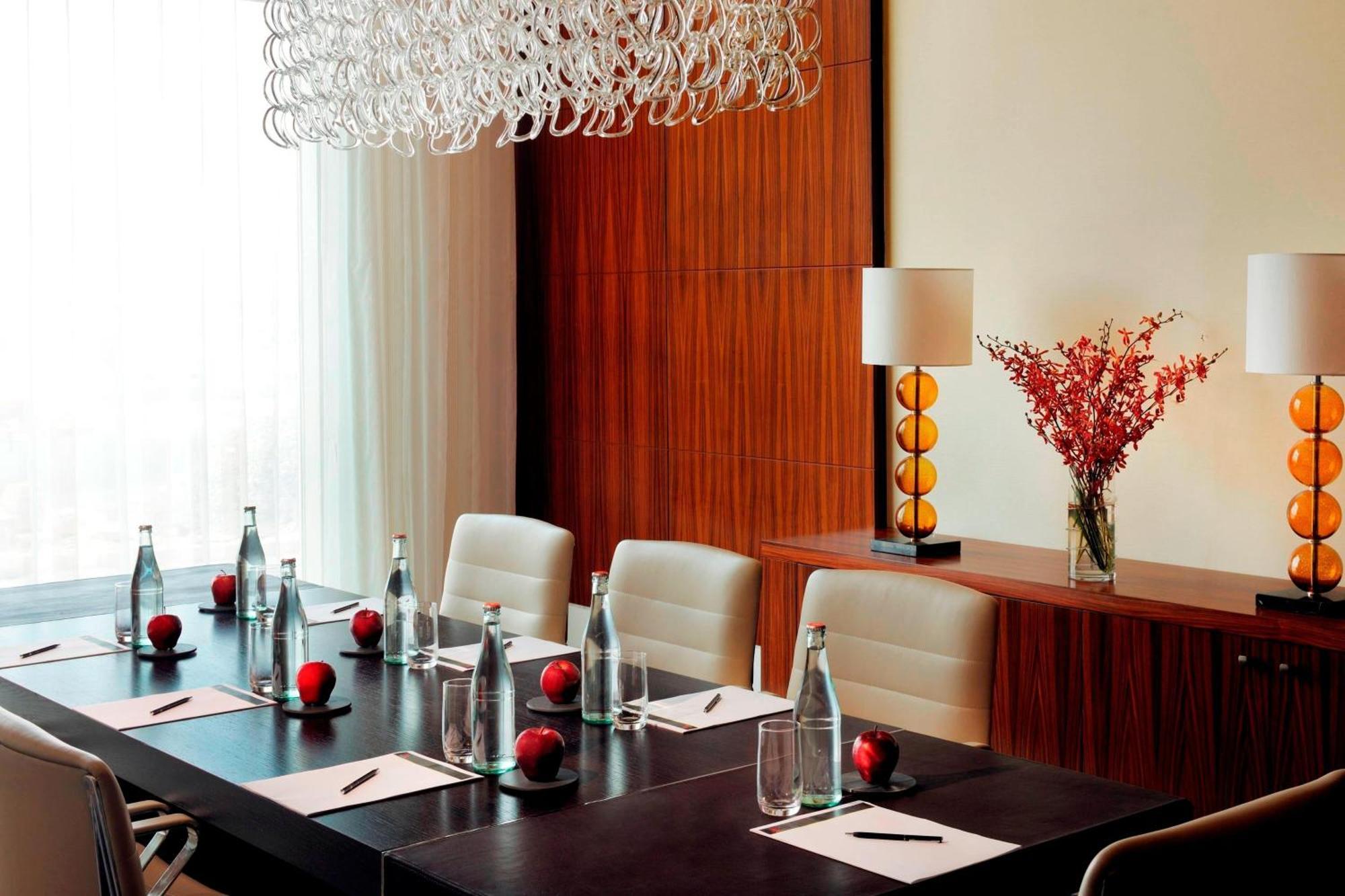 Marriott Hotel Al Jaddaf, Dubai Exterior photo Meeting room at the Mandarin Oriental, Munich