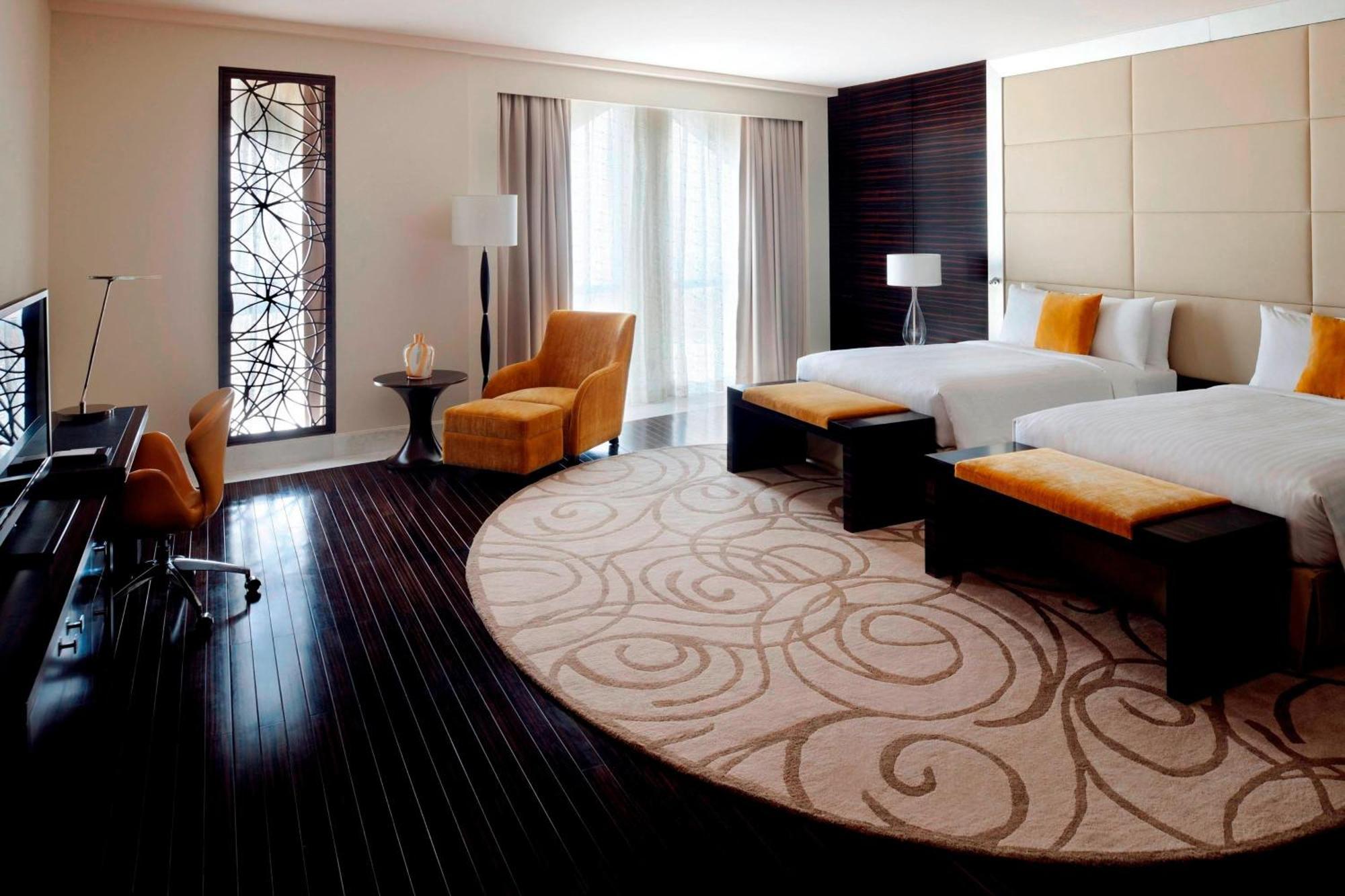 Marriott Hotel Al Jaddaf, Dubai Exterior photo A room at the hotel